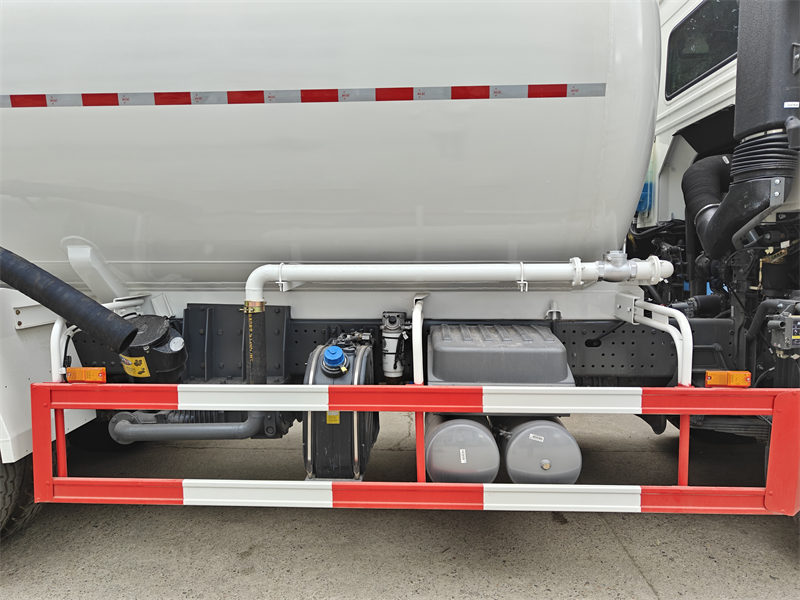 Howo 6x4 Solid Substances Vacuum Truck