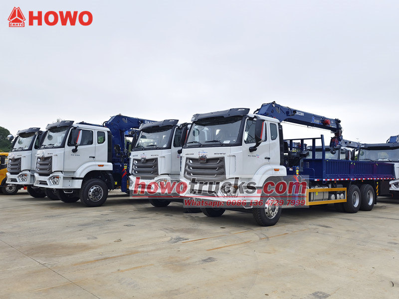HOWO boom crane trucks for export