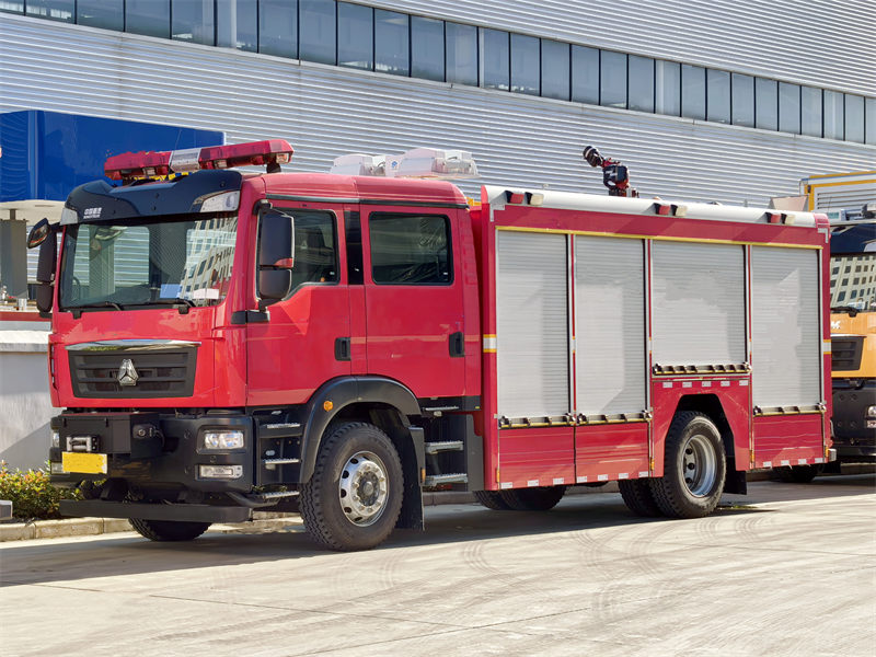 Howo 4x2 fire fighting truck