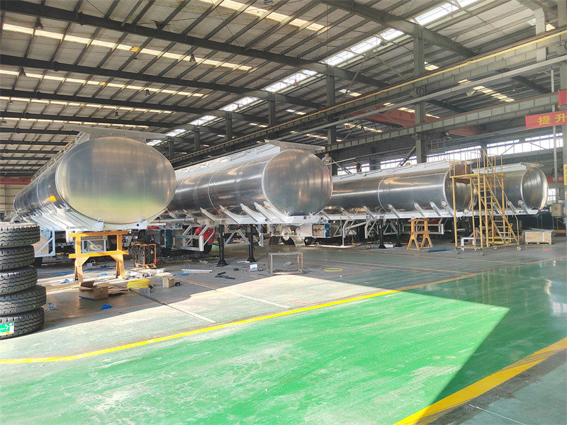 south america oil tanker semitrailer supplier