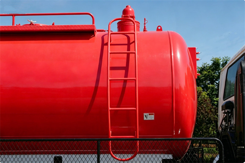 HOWO 10000L sewage tank truck HOWO 10000L sewage tank truck