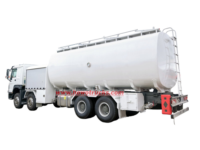 Sinotruk HOWO 8x4 aircraft refueling truck